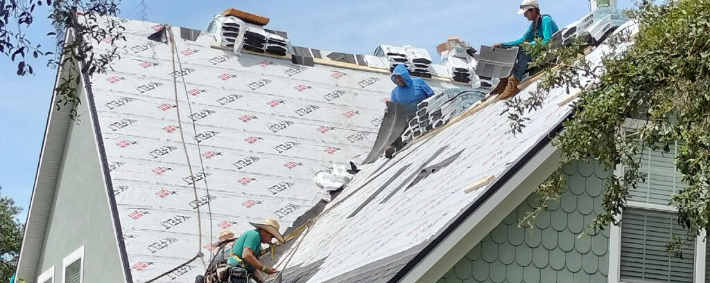 Roof Replacement by EZ Roofing in Winter Haven, Florida